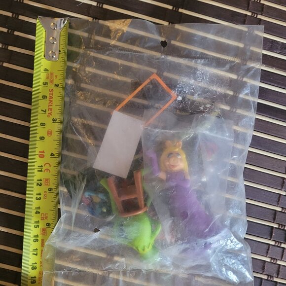 The Muppets Decopak Cake Topper Set, Sealed - Picture 10 of 11